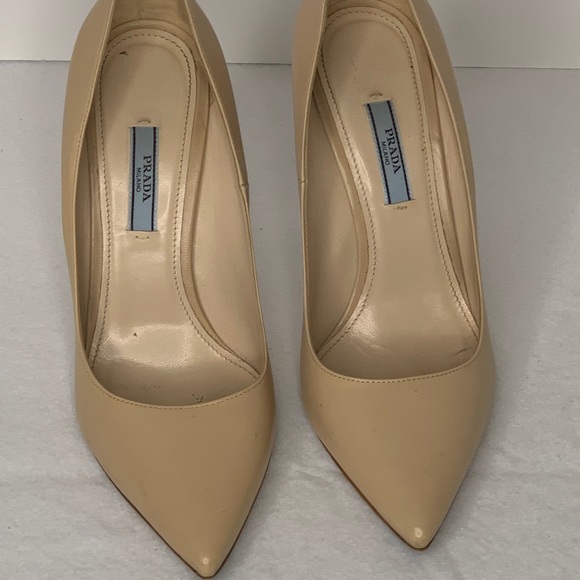 Prada Nappa leather pointed pumps heels size 9 - Picture 3 of 9